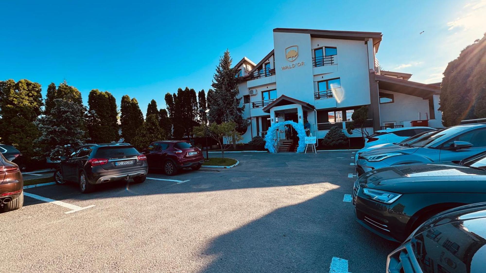 Pensiunea Waldor Bacău Exterior foto